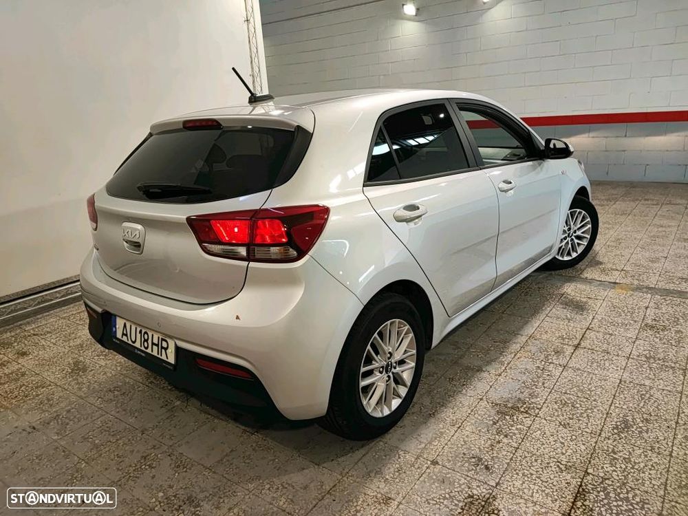 Kia Rio 1.2 CVVT Dynamic - 3