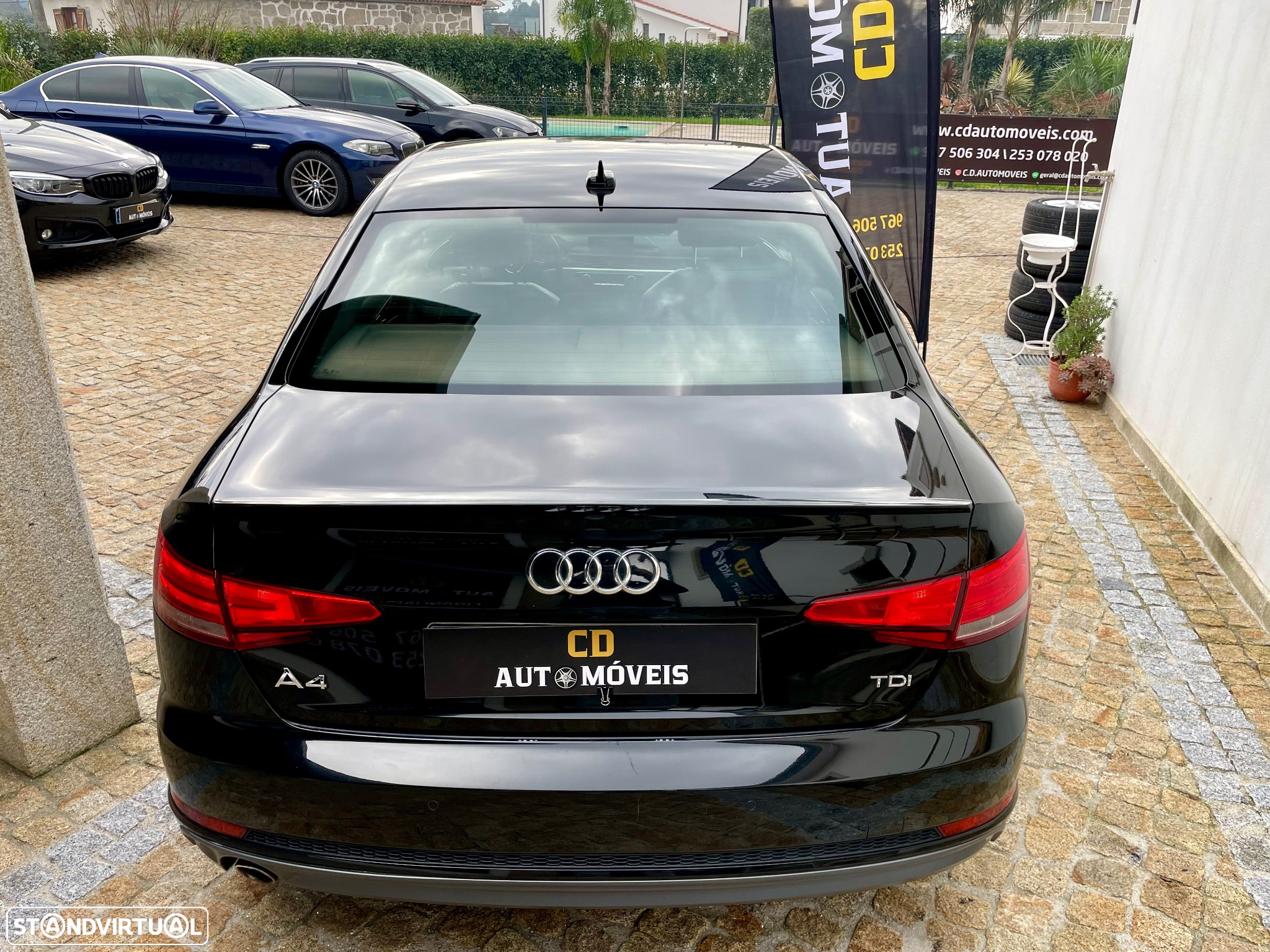 Audi A4 2.0 TDI Business Line S-line - 4