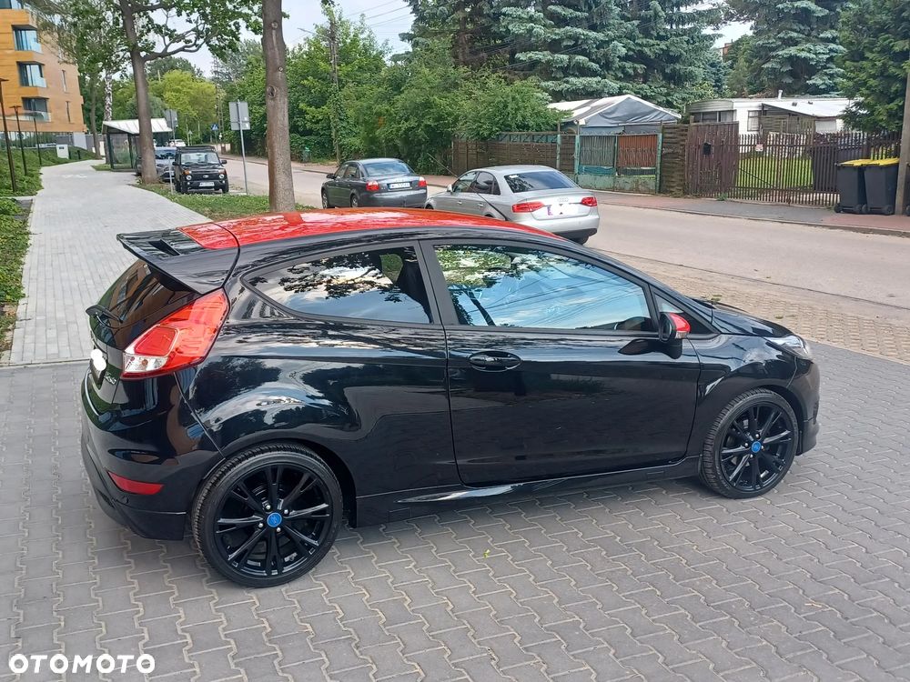 Ford Fiesta - 11