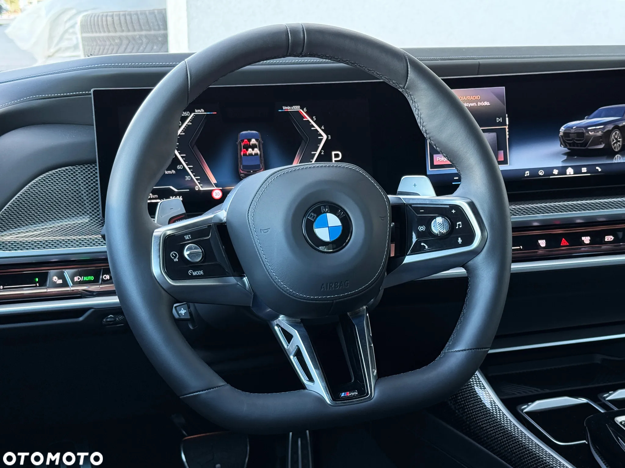 BMW Seria 7 - 13