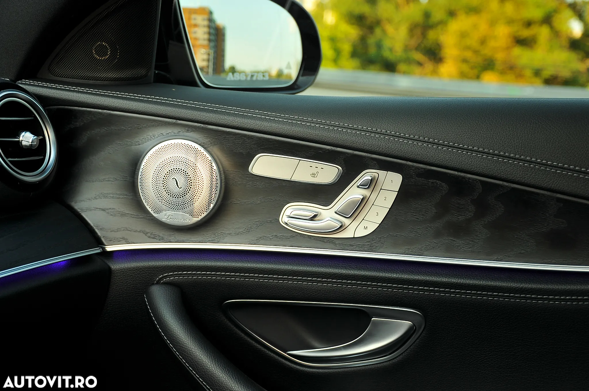 Mercedes-Benz E - 25