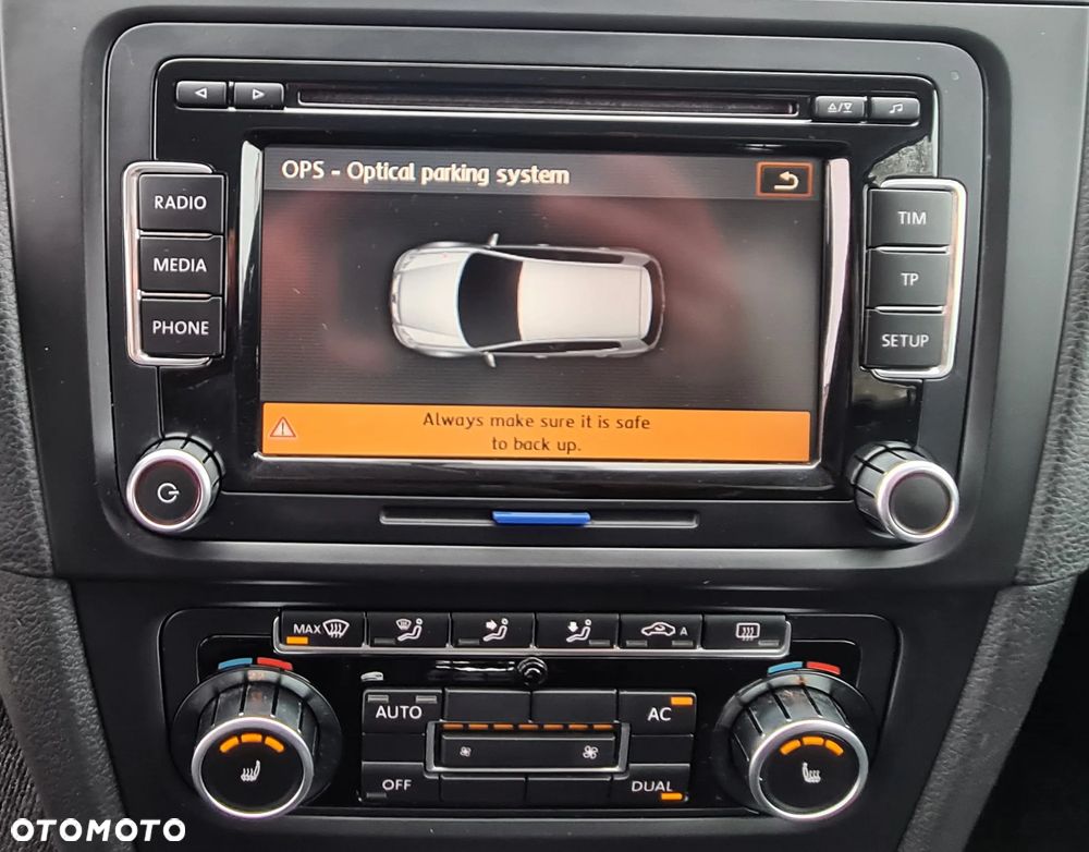 Volkswagen Golf 2.0 TDI DPF Comfortline - 28