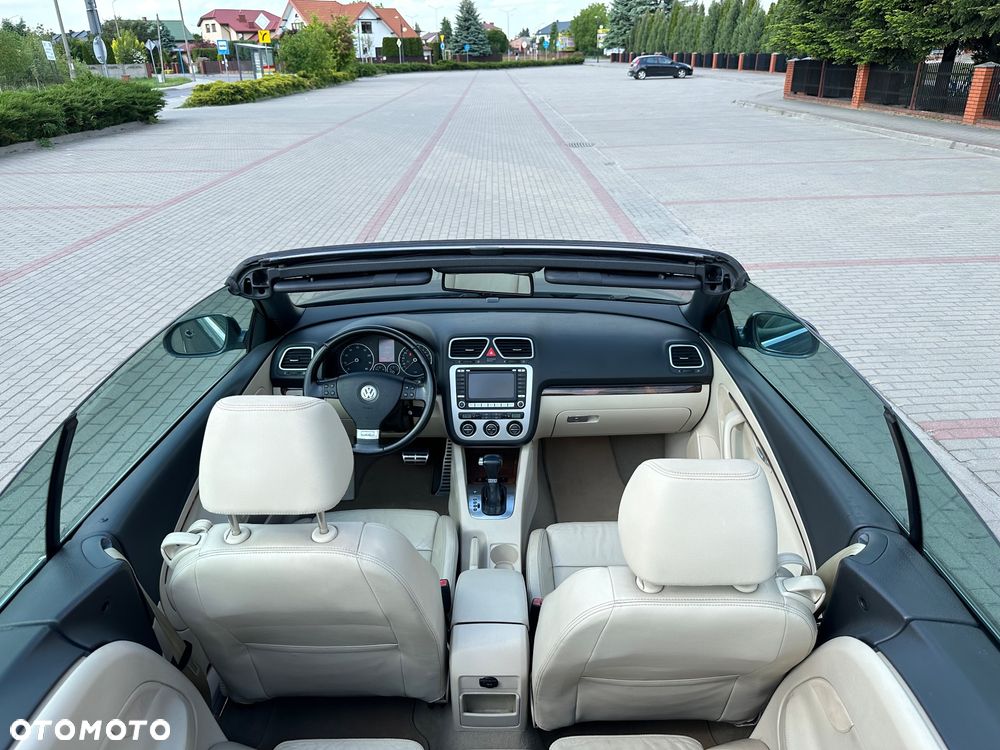 Volkswagen Eos 3.2 V6 DSG Individual - 20