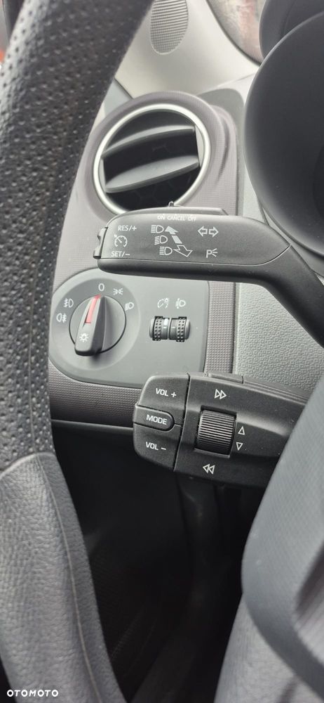 Seat Ibiza 1.4 16V Passion - 14