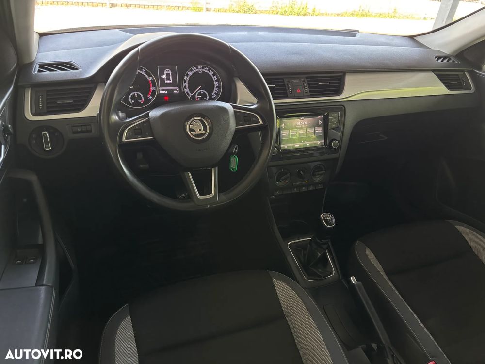 Skoda RAPID 1.0 TSI Style - 24