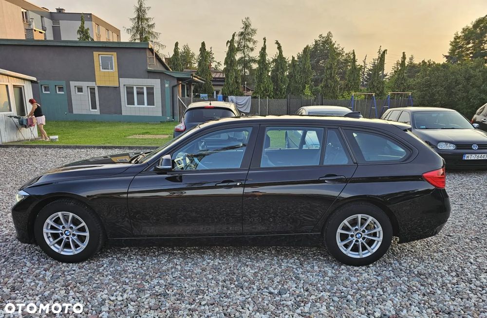 BMW Seria 3 320d - 8