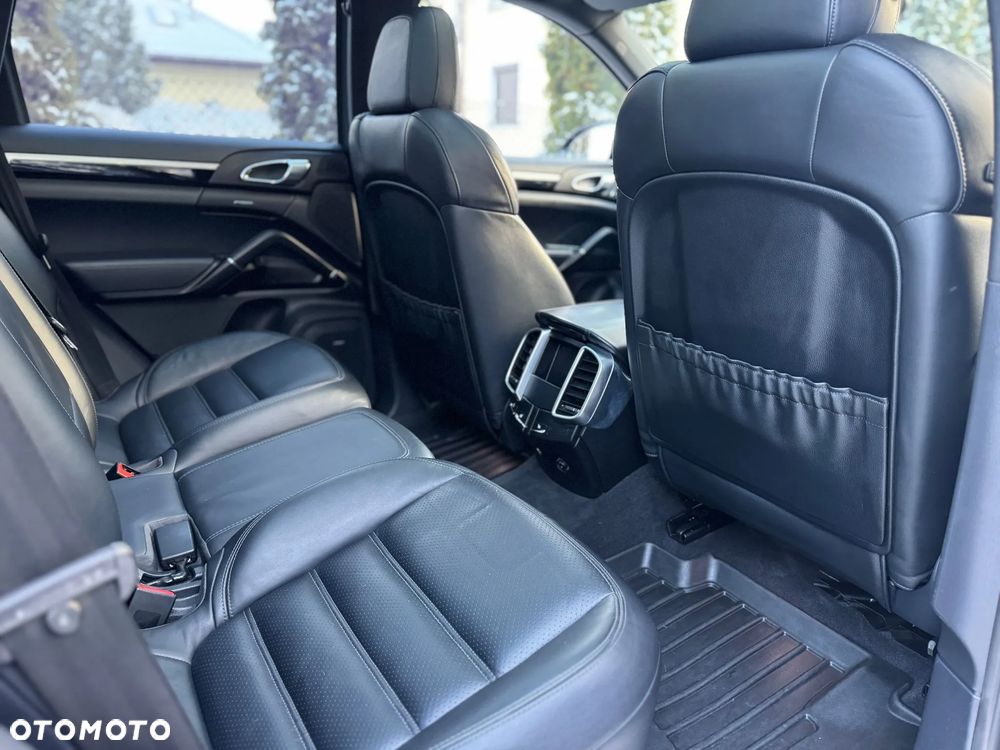 Porsche Cayenne S Diesel - 12