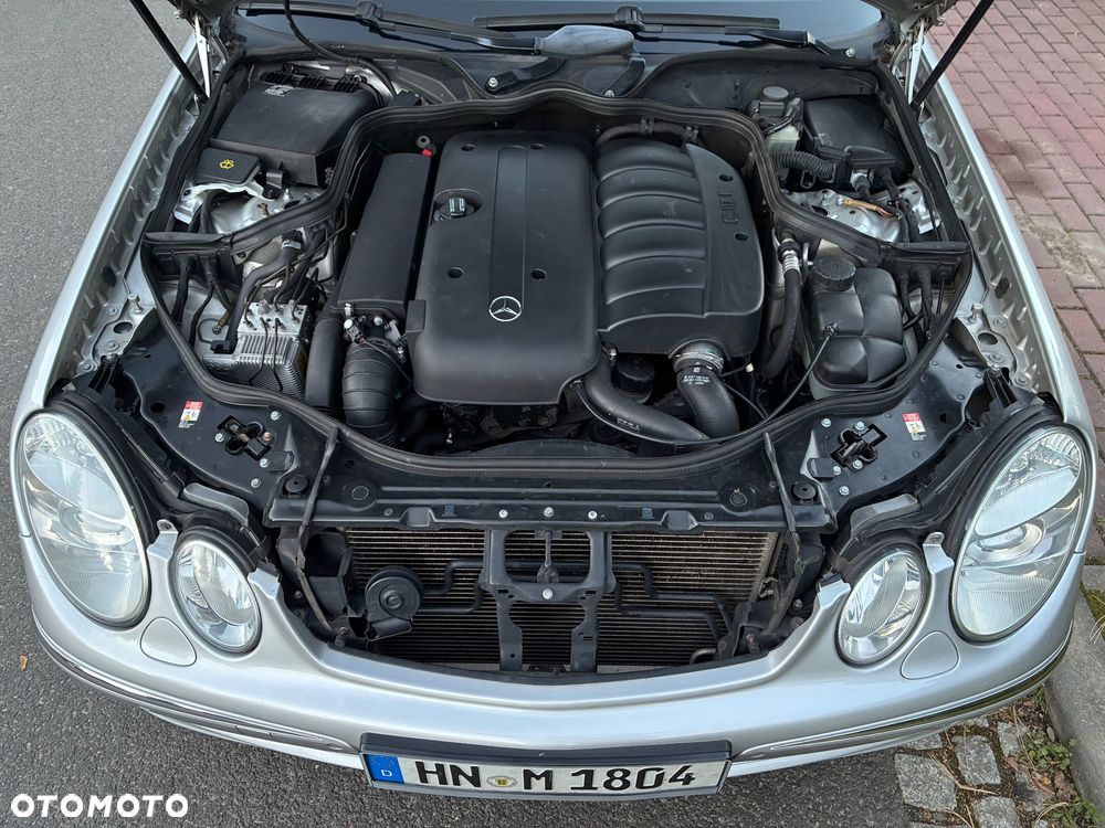 Mercedes-Benz Klasa E - 37