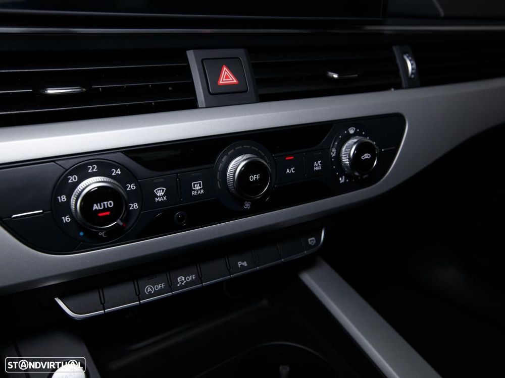 Audi A4 Avant 30 TDI S tronic - 15