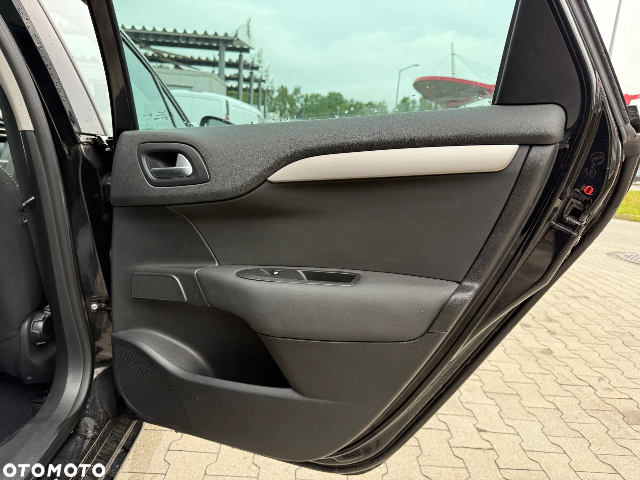 Citroën C4 2.0 HDi Exclusive - 24