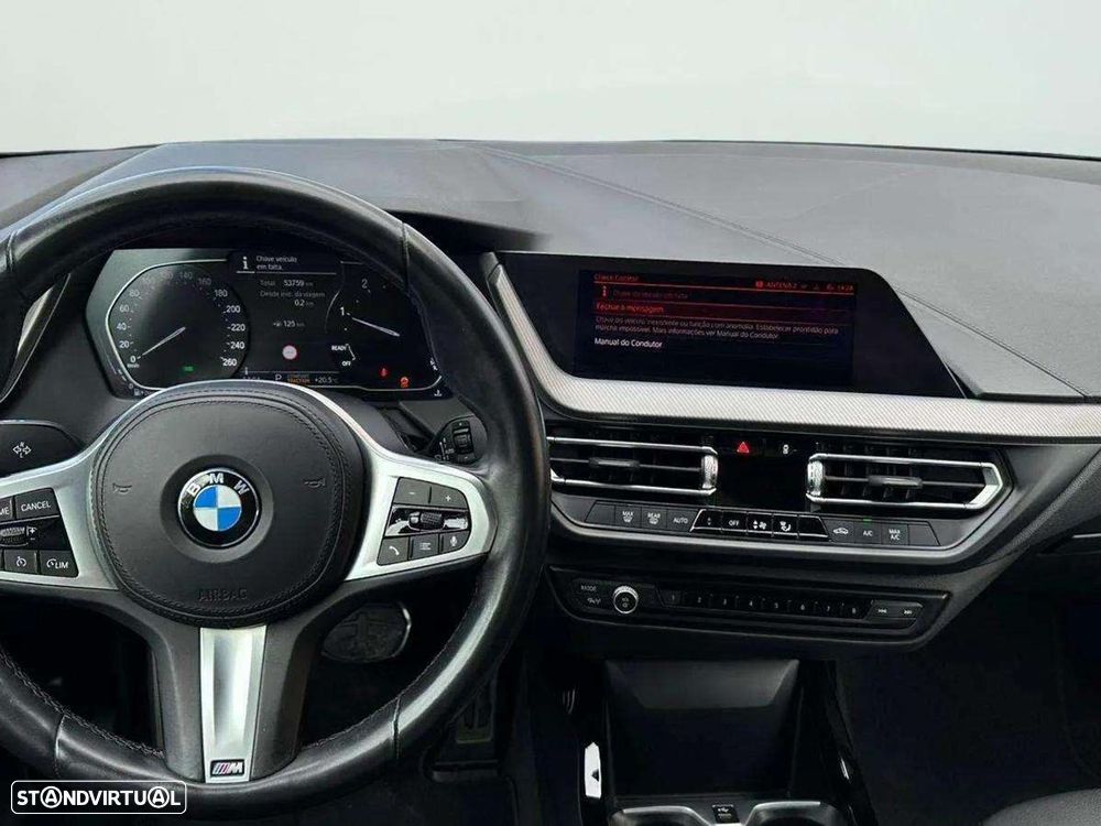 BMW 216 Gran Coupé - 12