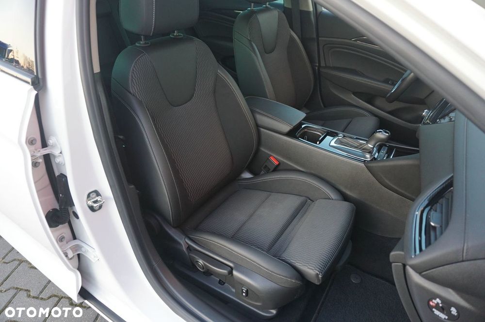 Opel Insignia 2.0 CDTI automatik Innovation - 22