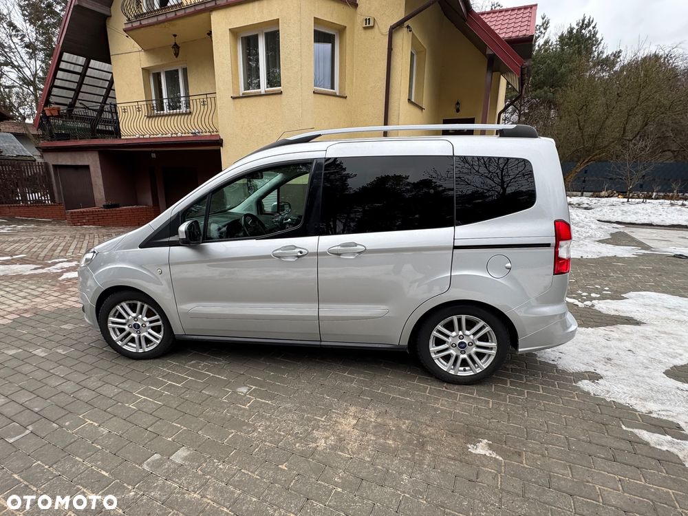 Ford Tourneo Courier 1.0 EcoBoost Titanium - 7