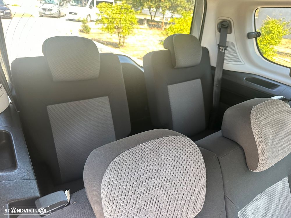 Fiat Doblo 1.3 M-Jet 7L Start&Stop - 22