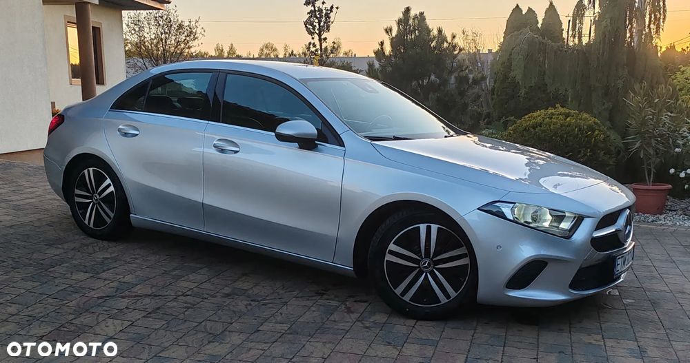 Mercedes-Benz Klasa A 180 d Progressive 7G-DCT - 2