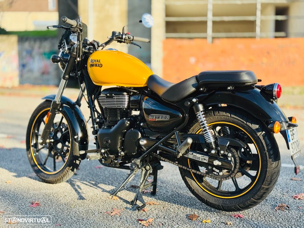 Royal Enfield Meteor 350 Fireball Yellow - 7