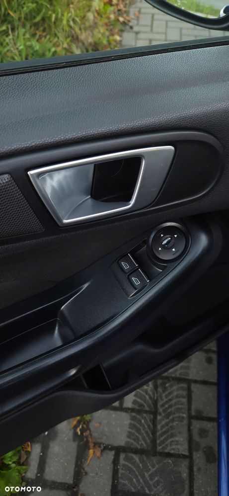 Ford Fiesta 1.0 Gold X EU6 - 21