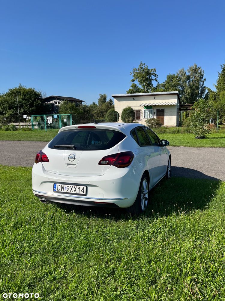 Opel Astra - 8