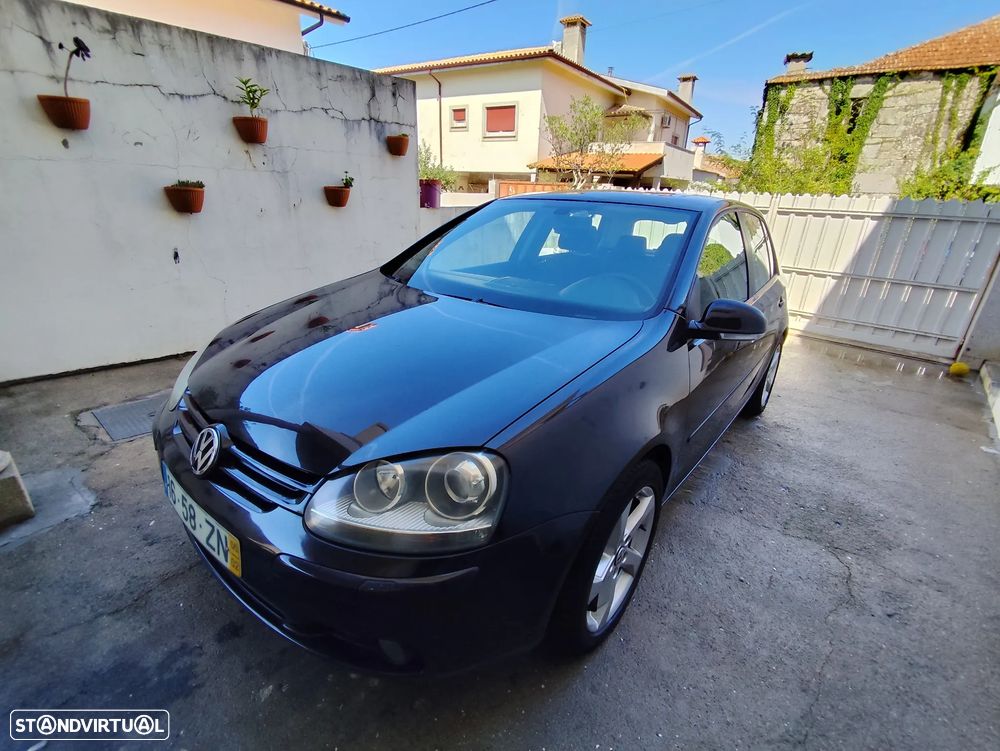VW Golf 2.0 TDi Confortline - 1