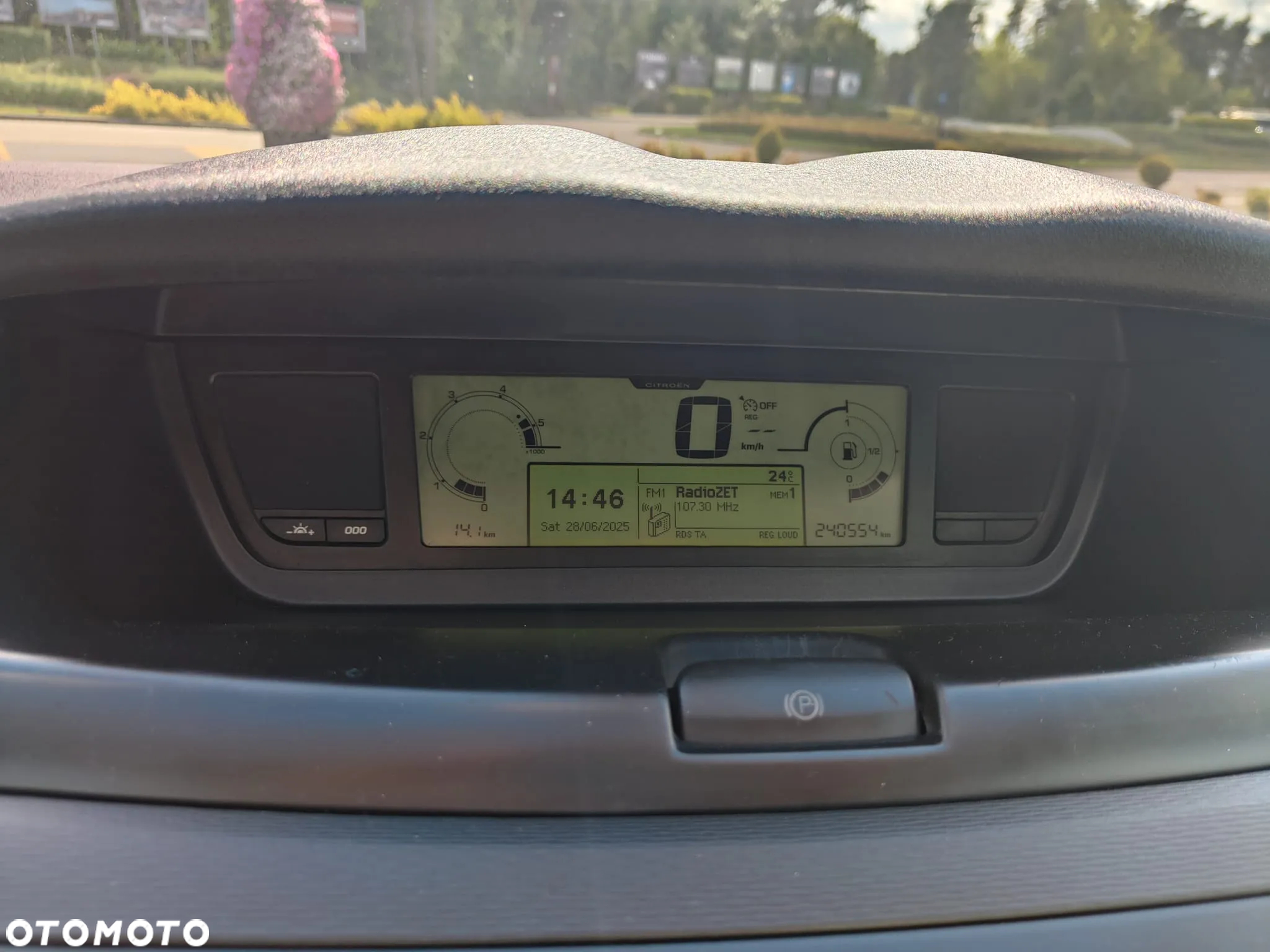 Citroën C4 Picasso - 25