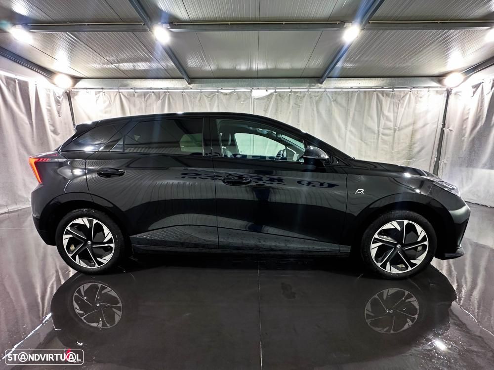 MG MG4 64 kWh Luxury - 12