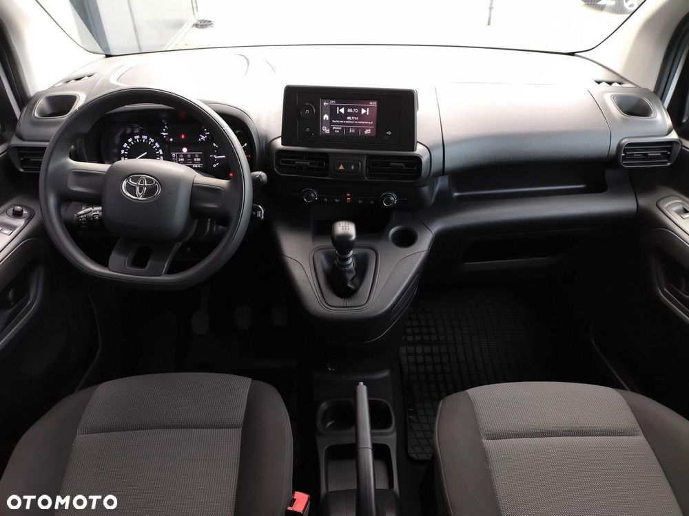 Toyota Proace City Verso Long 1.5 D-4D Combi - 23