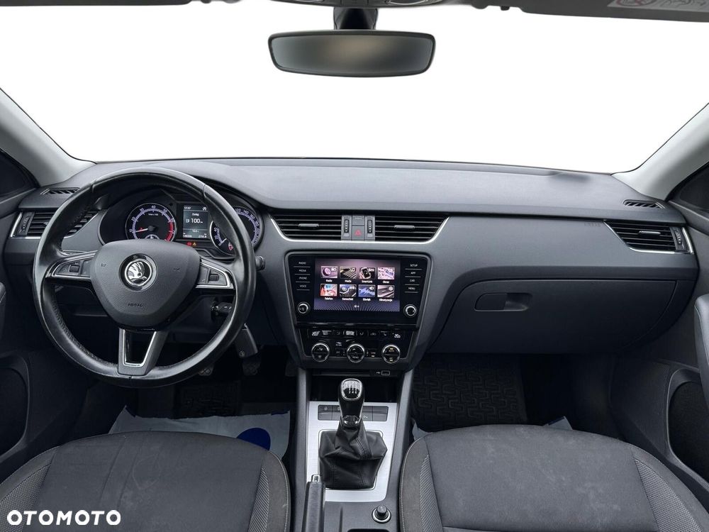 Skoda Octavia 1.4 TSI Ambition - 10