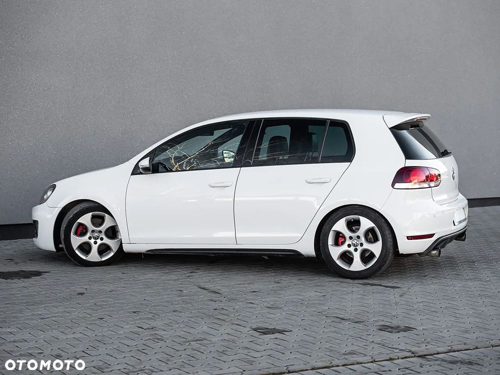 Volkswagen Golf 2.0 GTI - 10