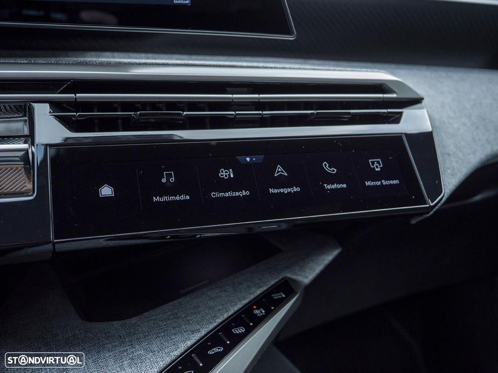 Peugeot E-3008 73 kWh Allure - 36