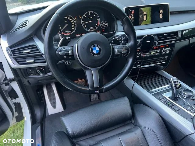 BMW X5 M M50d - 14