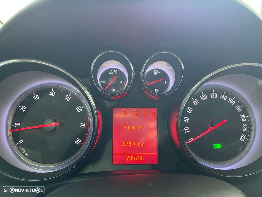 Opel Astra 1.4 T Sport - 22