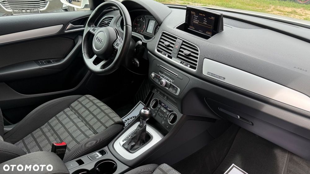 Audi Q3 - 25