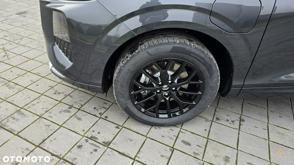 Audi Q3 Sportback - 4