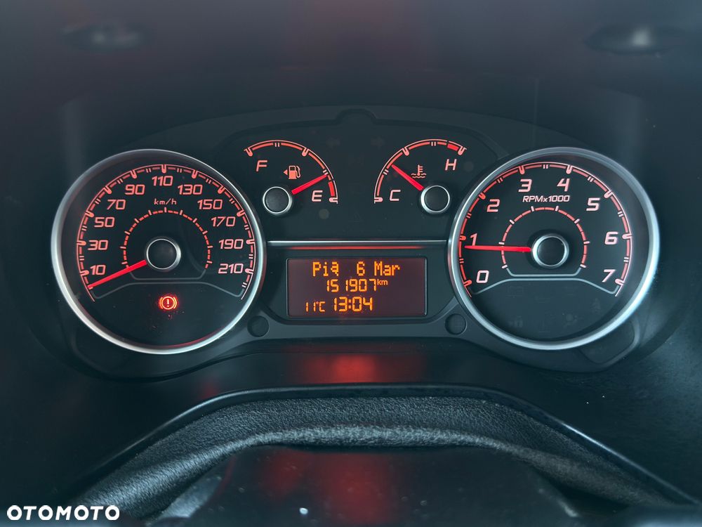 Fiat Doblo 1.4 T-Jet 16V Easy - 8