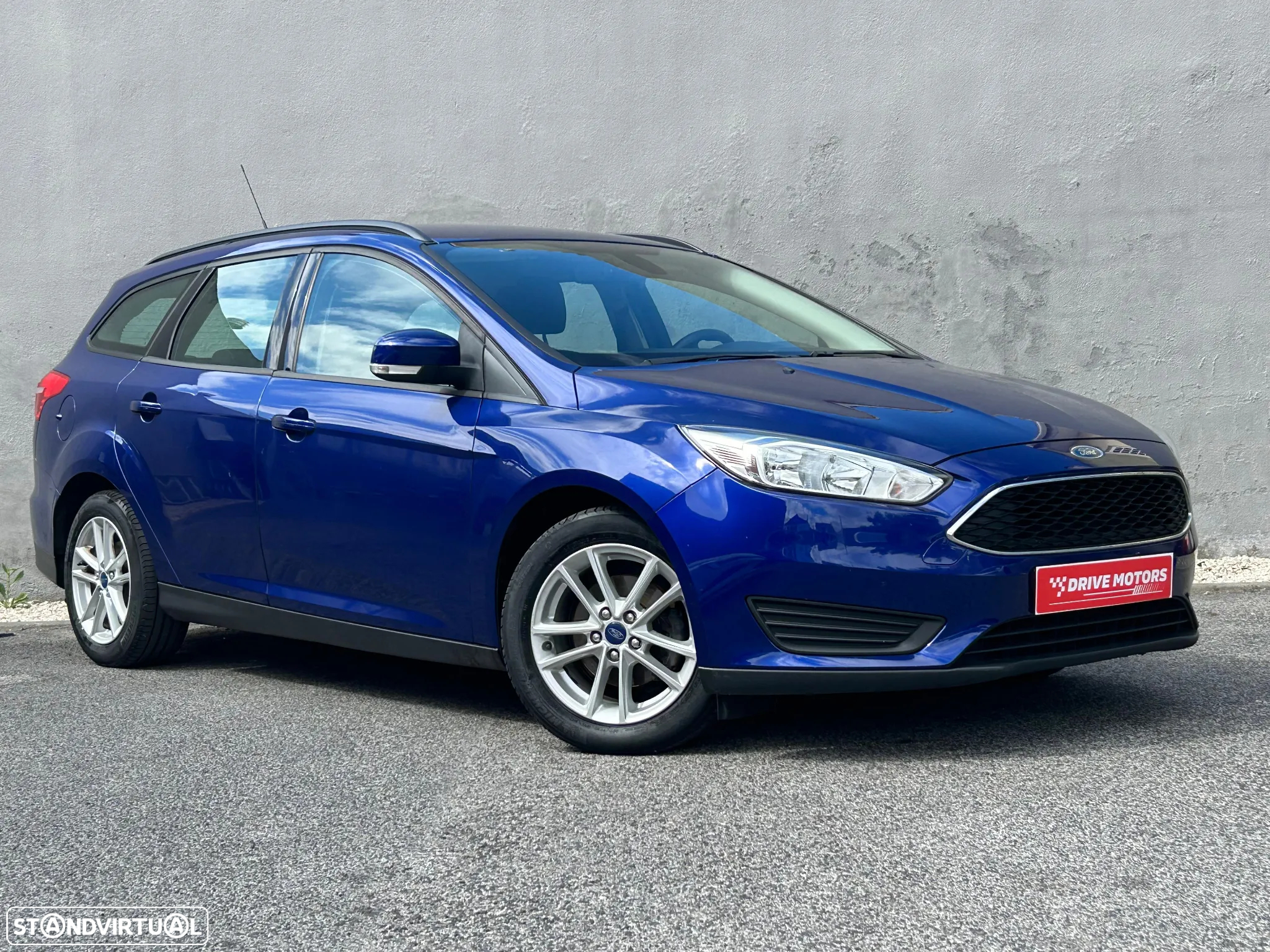 Ford Focus SW 1.0 EcoBoost S&S TREND - 3