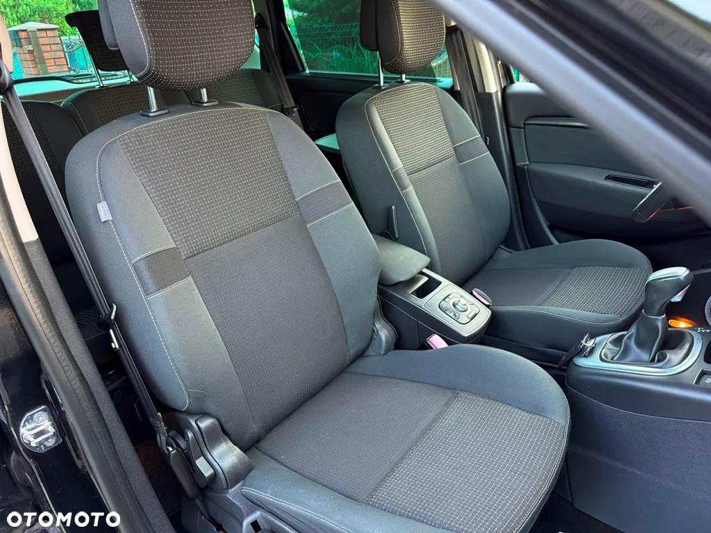 Renault Scenic 1.5dCi TomTom Edition EDC - 26