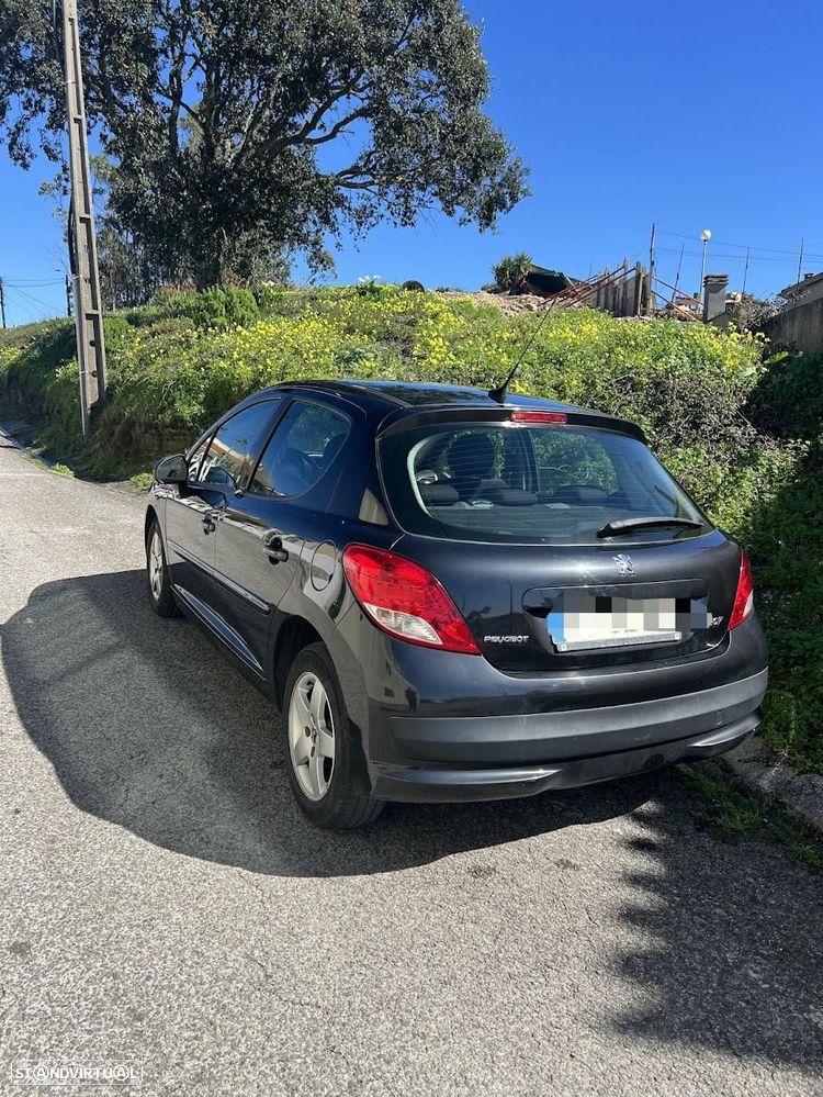 Peugeot 207 1.4 16V Active - 2
