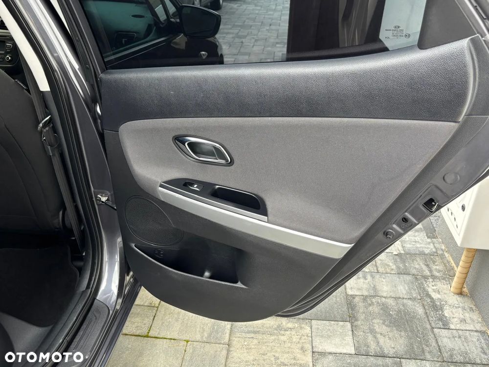 Kia Ceed 1.6 GDI Fifa World Cup Edition - 33