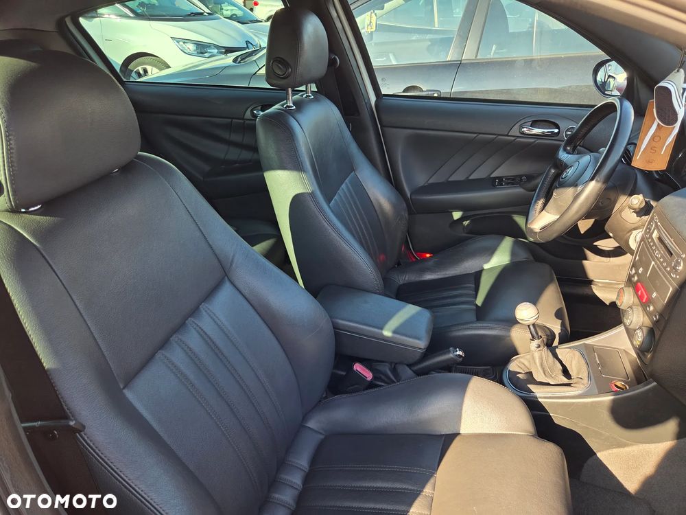 Alfa Romeo 147 1.6 Twin Spark Black Line - 9