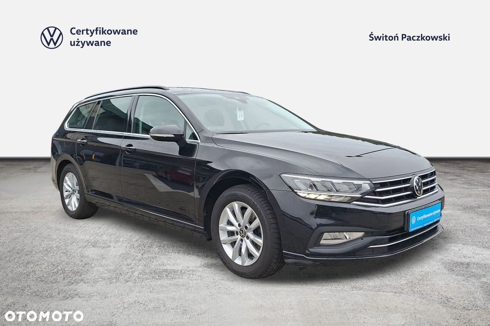 Volkswagen Passat - 8