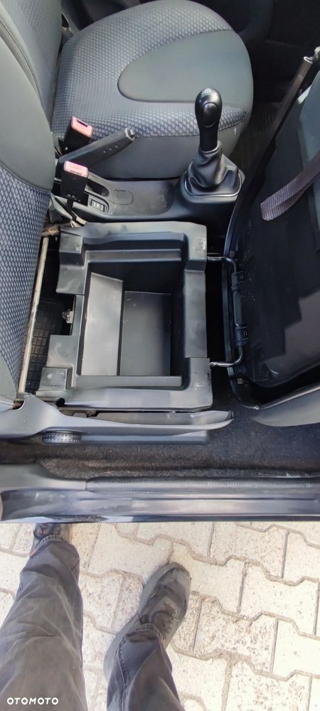 Nissan Micra 1.2 Visia AC/CD - 21