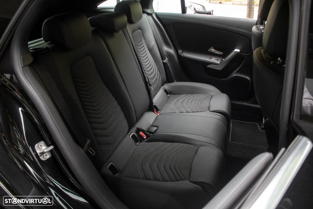 Mercedes-Benz CLA 180 d Shooting Brake Progressive Aut. - 29