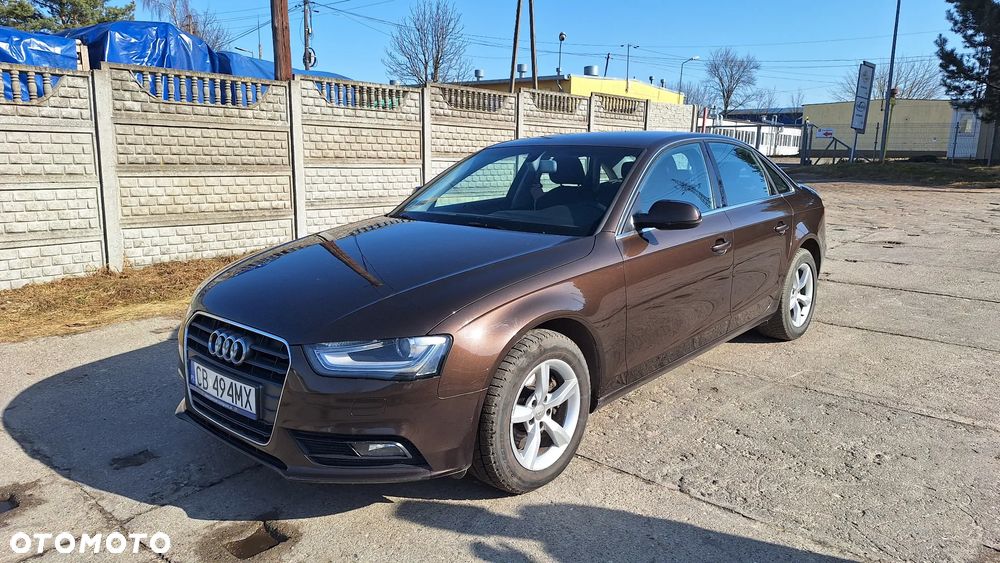 Audi A4 Limousine - 2