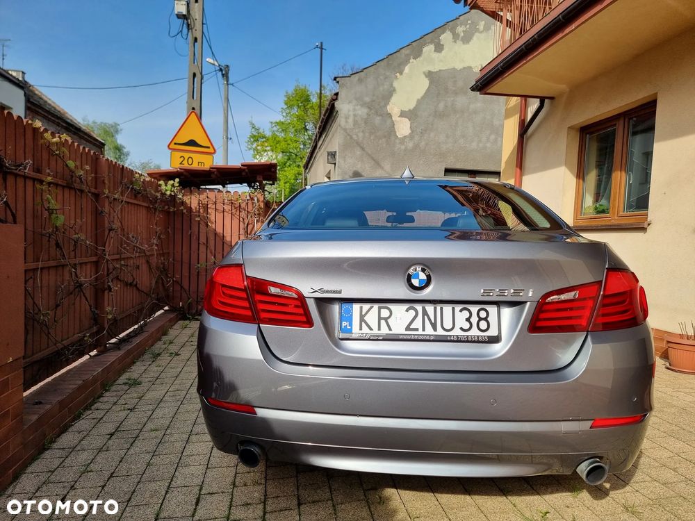 BMW Seria 5 535i xDrive - 27