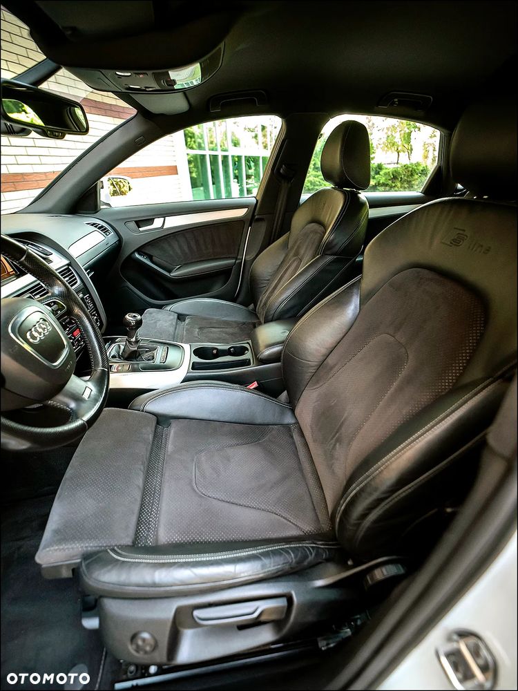 Audi A4 Limousine - 28