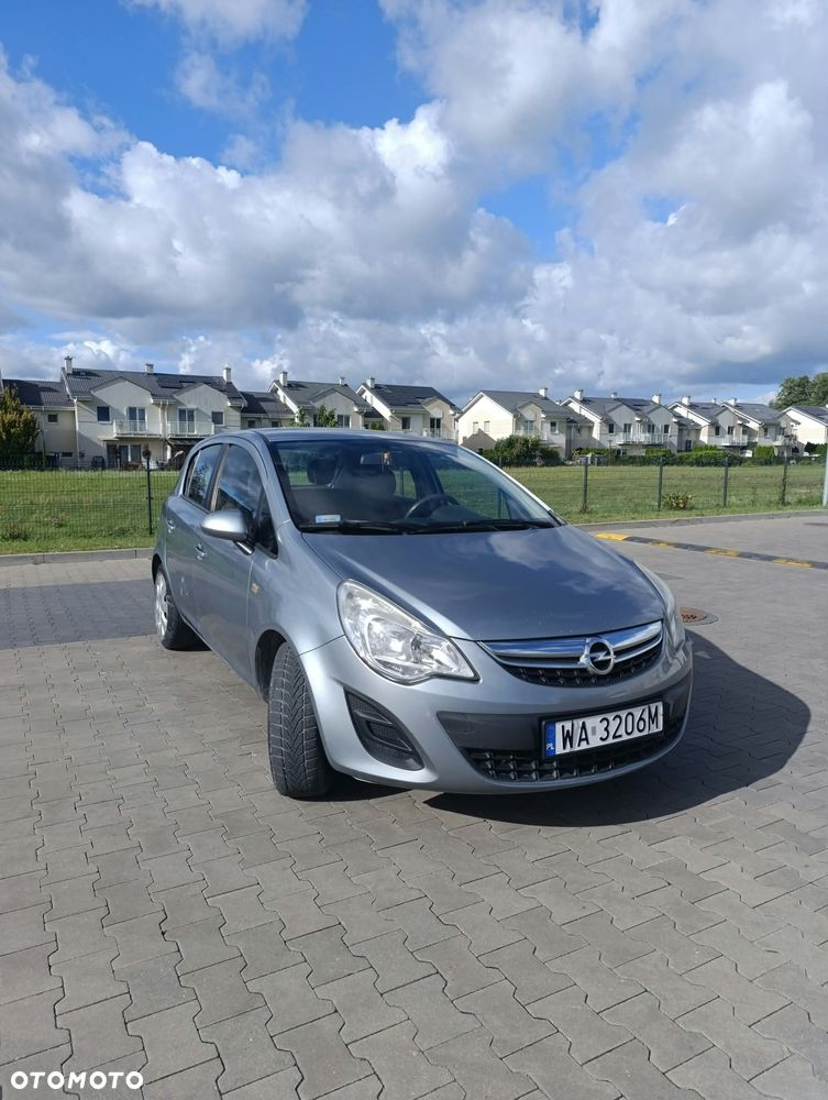 Opel Corsa 1.2 16V Essentia - 5