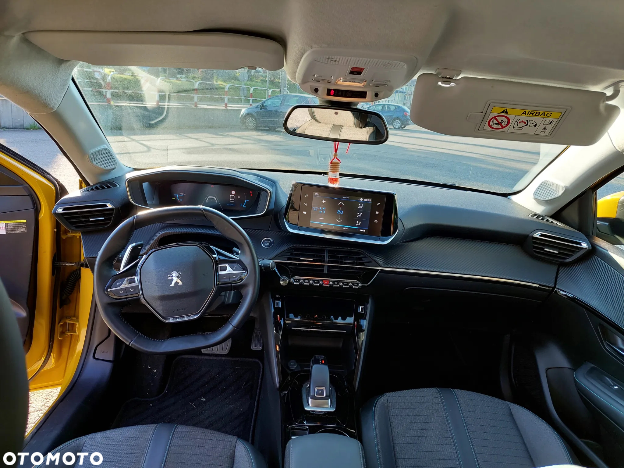 Peugeot 208 1.2 PureTech Allure Pack S&S EAT8 - 15