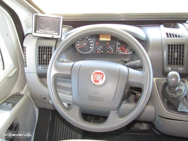 McLouis Tandy CAMA CENTRAL C/ EXTRAS - 12