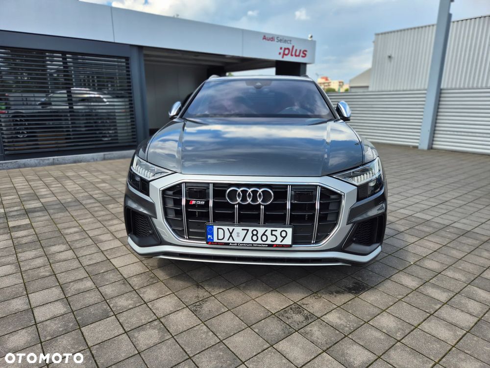 Audi SQ8 - 1
