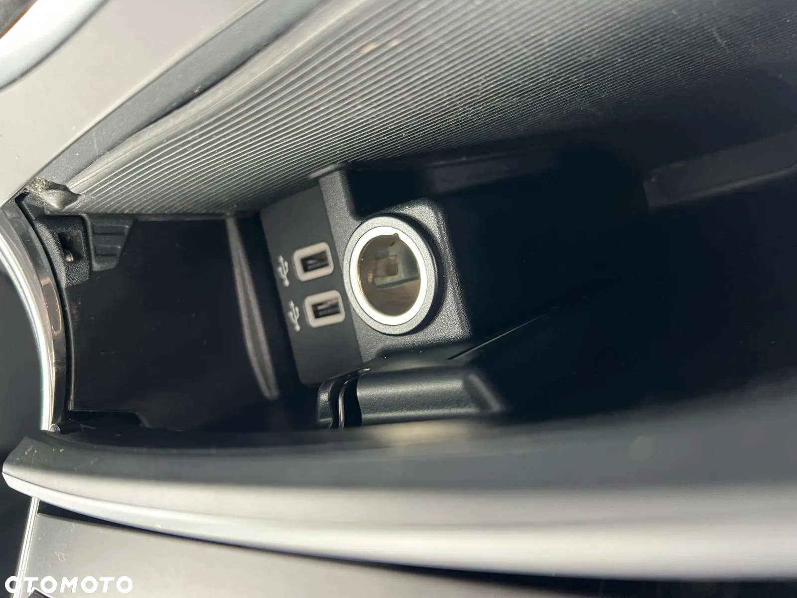 Ford S-Max 2.0 TDCi Trend PowerShift - 25